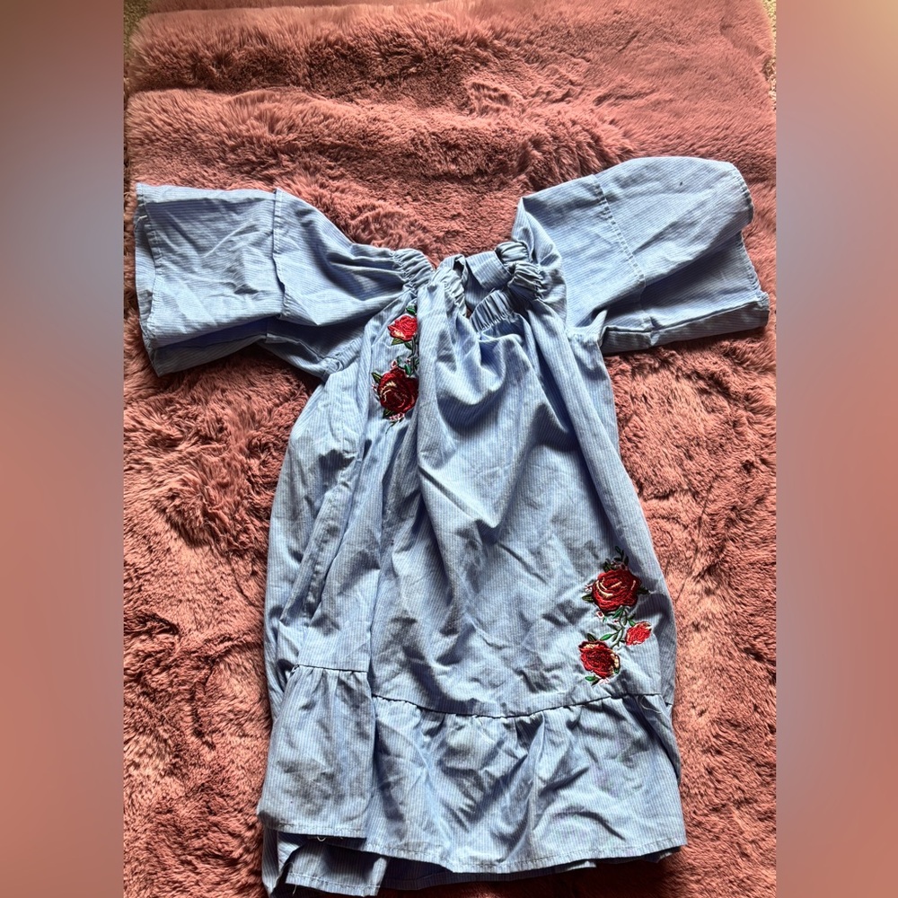 Charming Blue Kids Casual Dress with Floral Embroidery